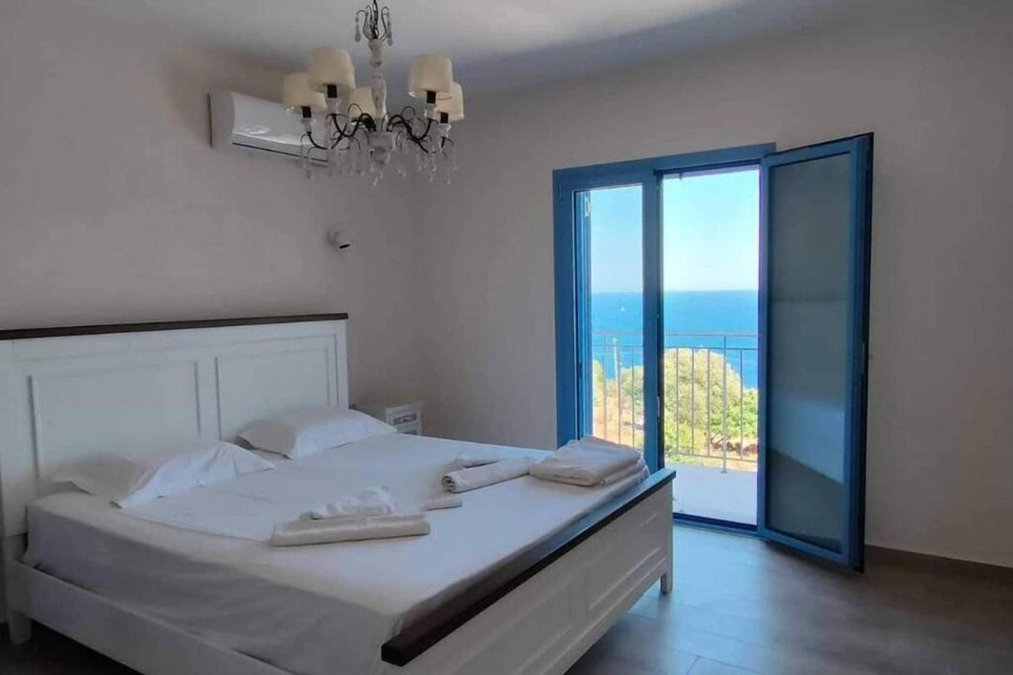 Augustela Villa Seaview Vacation Villa Agia Efimia Buitenkant foto